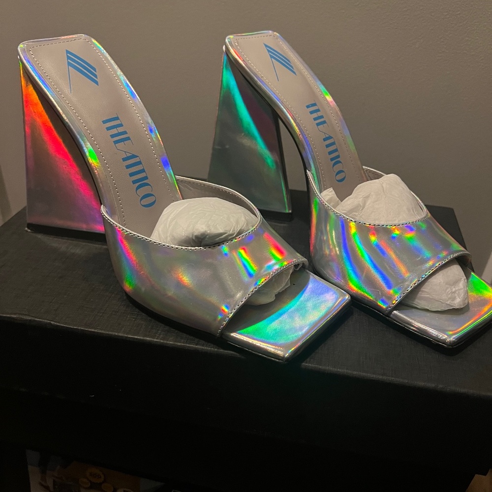 The Attico Devon Laminated Mule Sandals (Holographic silver)